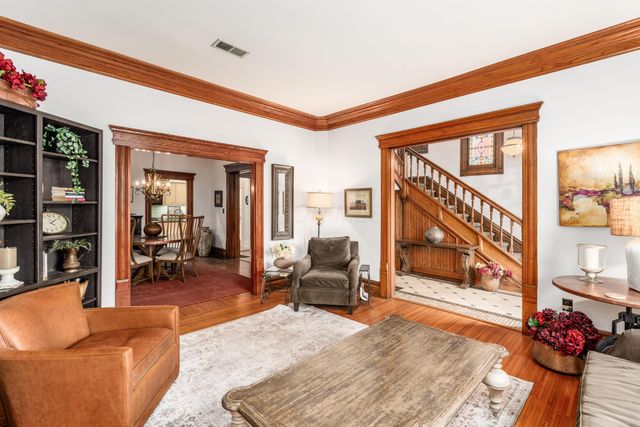 80 W Starr Avenue, Columbus, OH 43201