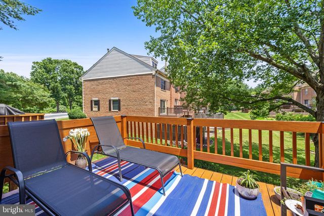 11 FAR CORNERS LOOP, Sparks, MD 21152