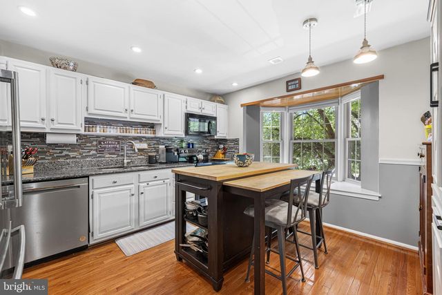 11 FAR CORNERS LOOP, Sparks, MD 21152