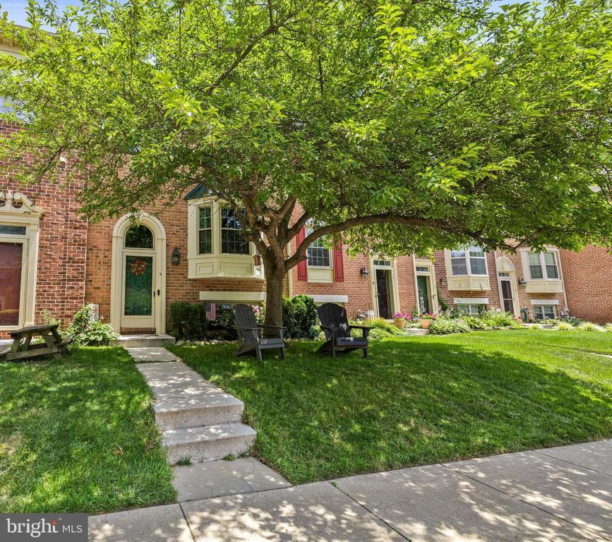 11 FAR CORNERS LOOP, Sparks, MD 21152