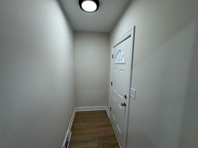 8626 S Burnham Avenue, Chicago, IL 60617