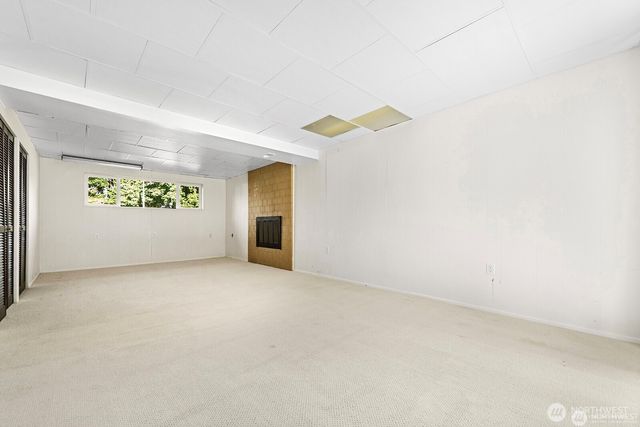14221 SE 10th Place, Bellevue, WA 98007