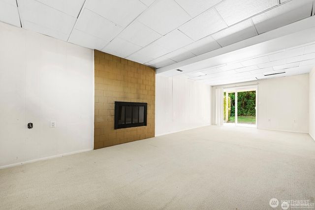 14221 SE 10th Place, Bellevue, WA 98007
