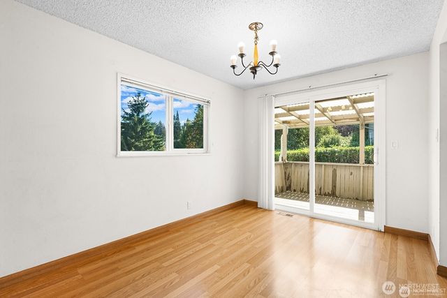 14221 SE 10th Place, Bellevue, WA 98007