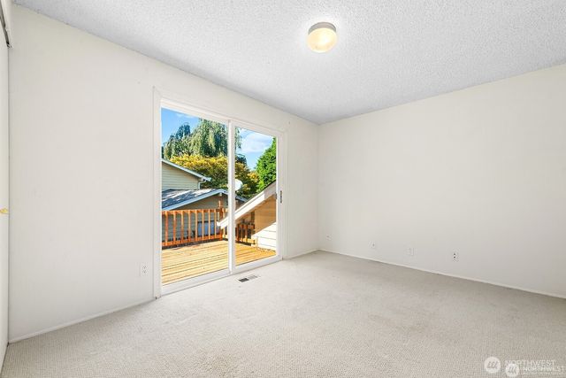 14221 SE 10th Place, Bellevue, WA 98007