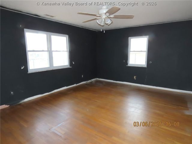 5017 Buffy Drive, Charleston, WV 25313