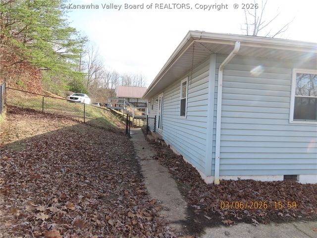 5017 Buffy Drive, Charleston, WV 25313