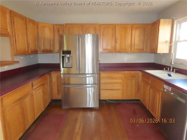 5017 Buffy Drive, Charleston, WV 25313