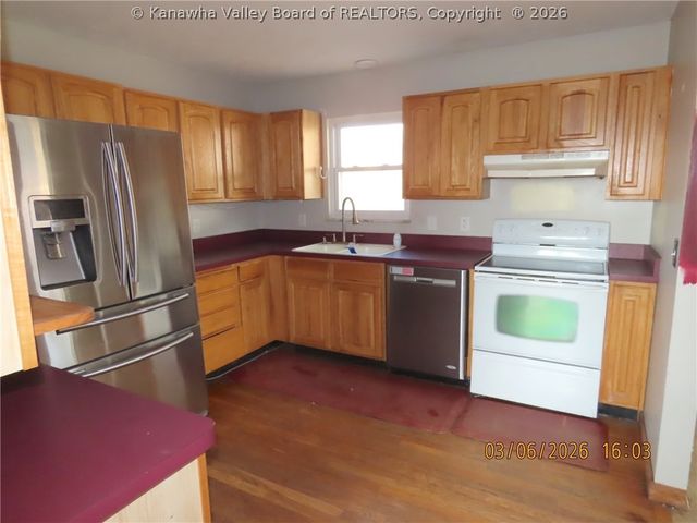 5017 Buffy Drive, Charleston, WV 25313