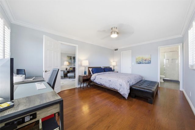 1332 Bayview Drive 401, Fort Lauderdale, FL 33304