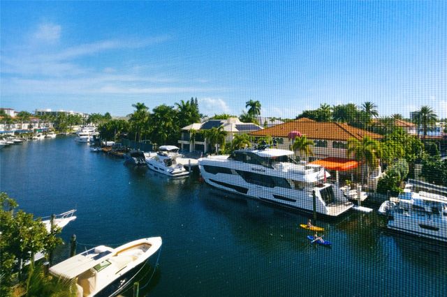 1332 Bayview Drive 401, Fort Lauderdale, FL 33304