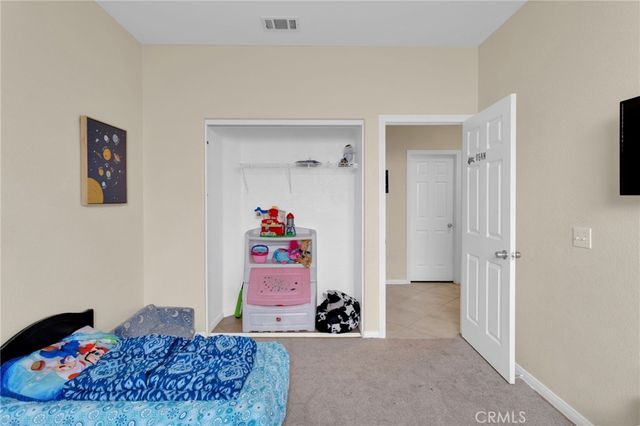 13912 Pinellia, Hesperia, CA 92344