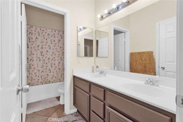 13912 Pinellia, Hesperia, CA 92344