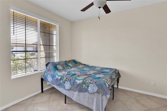 13912 Pinellia, Hesperia, CA 92344