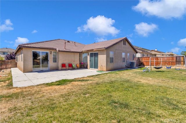 13912 Pinellia, Hesperia, CA 92344