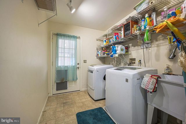 850 ARTHURSVILLE RD, Hartly, DE 19953