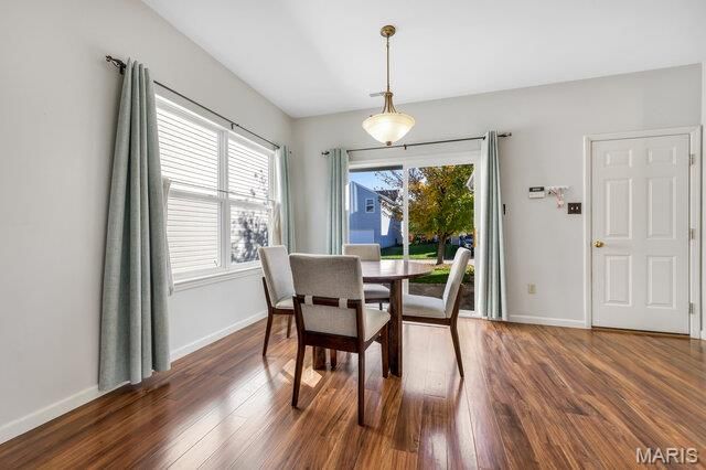 2024 Village Glen Drive, Wentzville, MO 63385