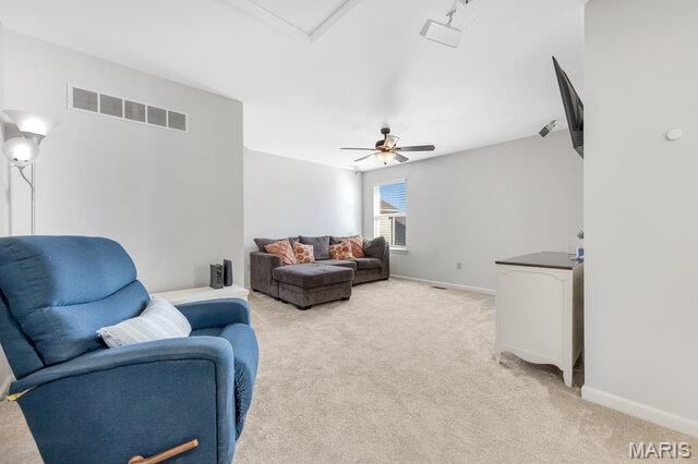 2024 Village Glen Drive, Wentzville, MO 63385