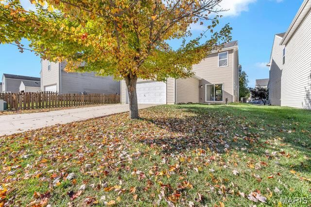 2024 Village Glen Drive, Wentzville, MO 63385
