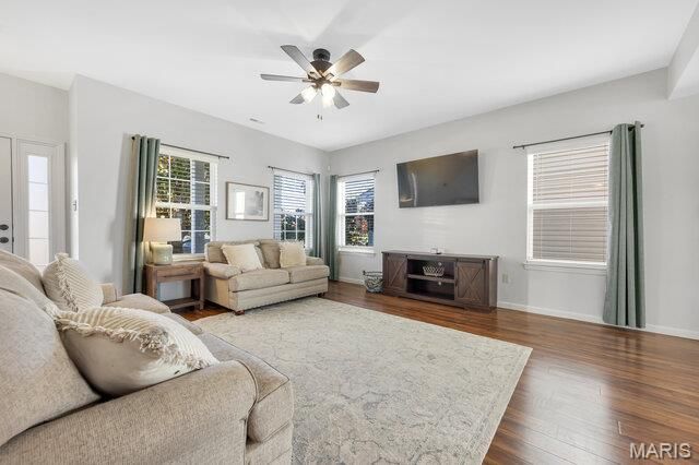 2024 Village Glen Drive, Wentzville, MO 63385