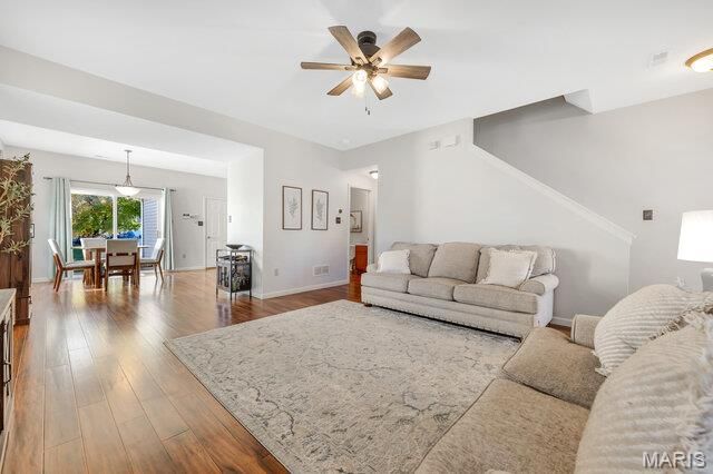 2024 Village Glen Drive, Wentzville, MO 63385