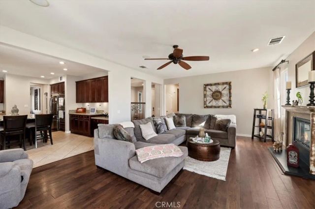 36837 Wax Myrtle, Murrieta, CA 92562