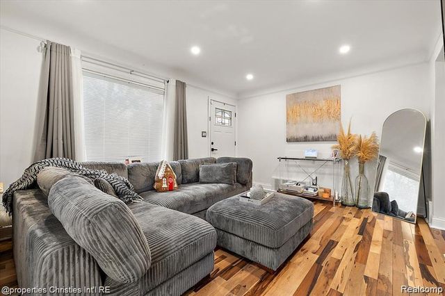 9288 Camley Street, Detroit, MI 48224