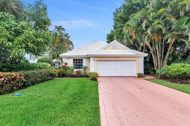 9358 Heathridge Drive, West Palm Beach, FL 33411