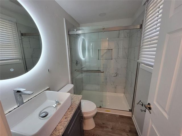 1896 Ridgewood Drive CARRIA, Atlanta, GA 30307