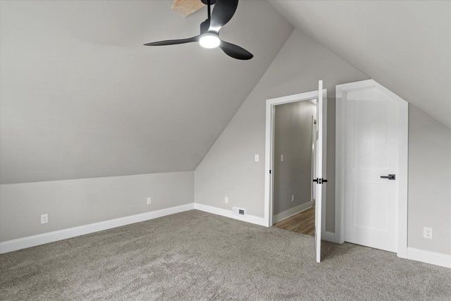 7131 S Pennsylvania AVENUE, Oak Creek, WI 53154