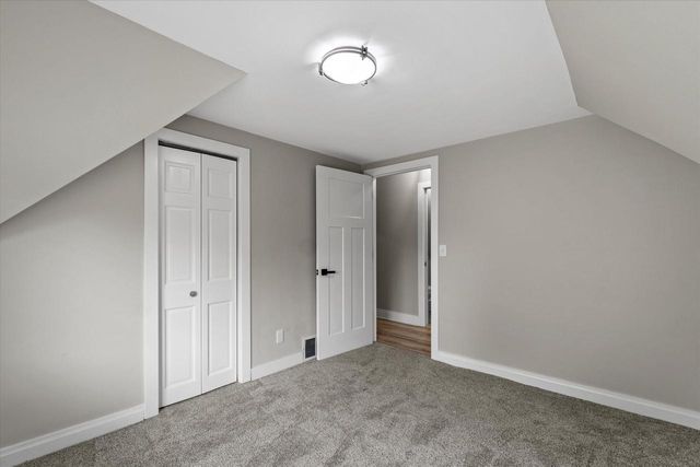 7131 S Pennsylvania AVENUE, Oak Creek, WI 53154