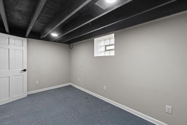7131 S Pennsylvania AVENUE, Oak Creek, WI 53154