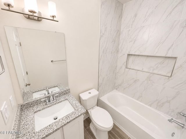 918 andrew arroyos, Socorro, TX 79927