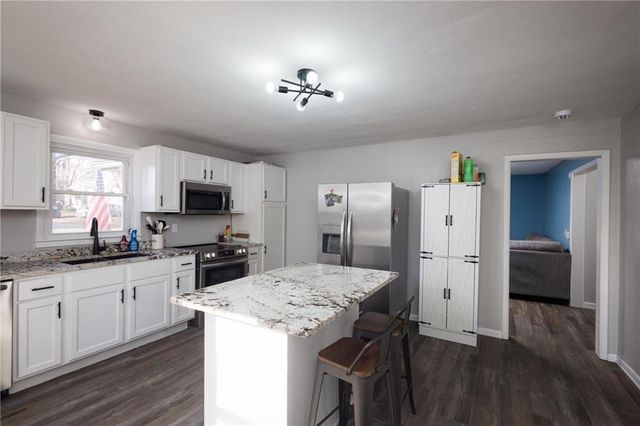 300 E Florence Street, Windsor, MO 65360