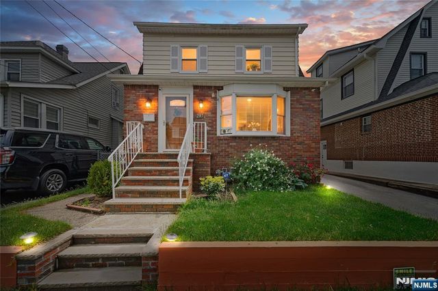 247 6th Street, Clifton, NJ 07011