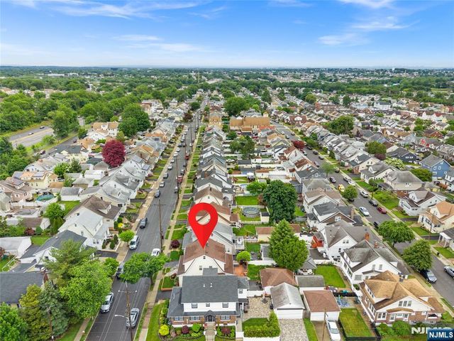 247 6th Street, Clifton, NJ 07011