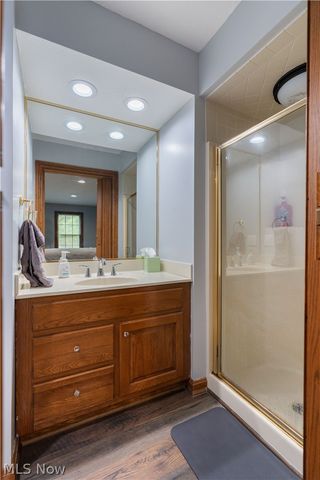 5205 Foxchase Avenue NW, Canton, OH 44718