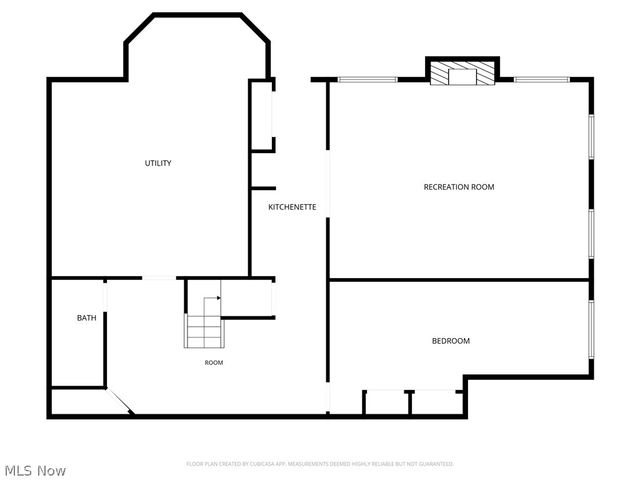 5205 Foxchase Avenue NW, Canton, OH 44718