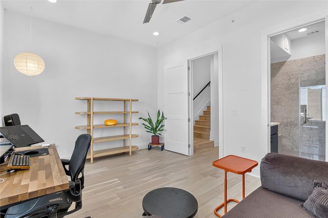 2805 McCurdy ST 14, Austin, TX 78723