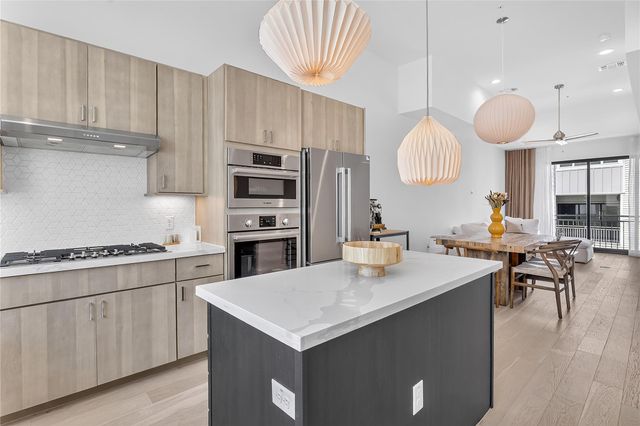 2805 McCurdy ST 14, Austin, TX 78723