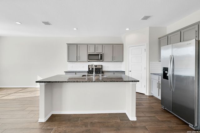 7523 Harvest Bay, San Antonio, TX 78253