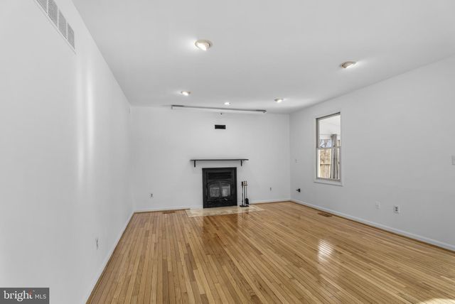 13 BRIAN DANIEL CT, Reisterstown, MD 21136