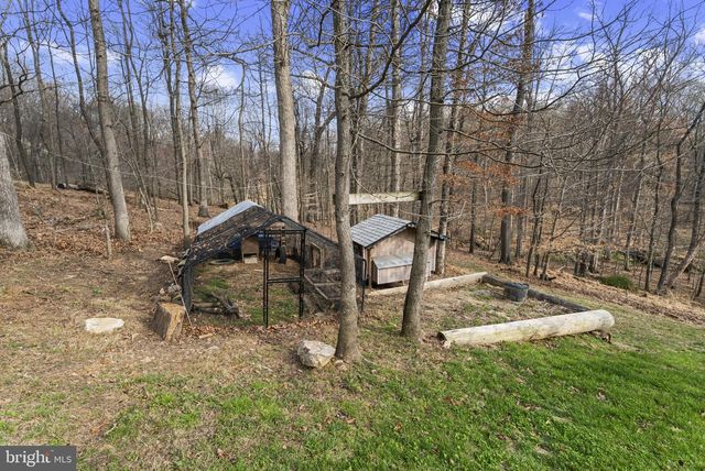 13 BRIAN DANIEL CT, Reisterstown, MD 21136