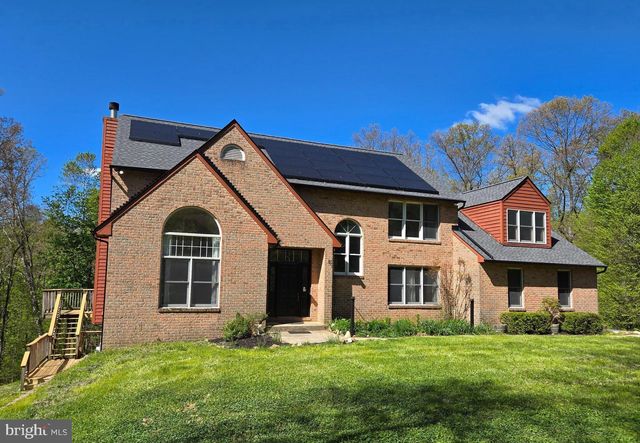 13 BRIAN DANIEL CT, Reisterstown, MD 21136