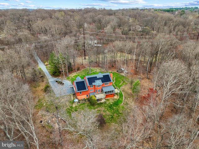 13 BRIAN DANIEL CT, Reisterstown, MD 21136