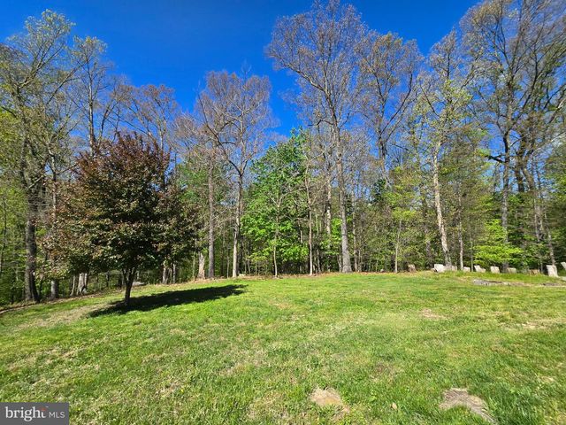 13 BRIAN DANIEL CT, Reisterstown, MD 21136