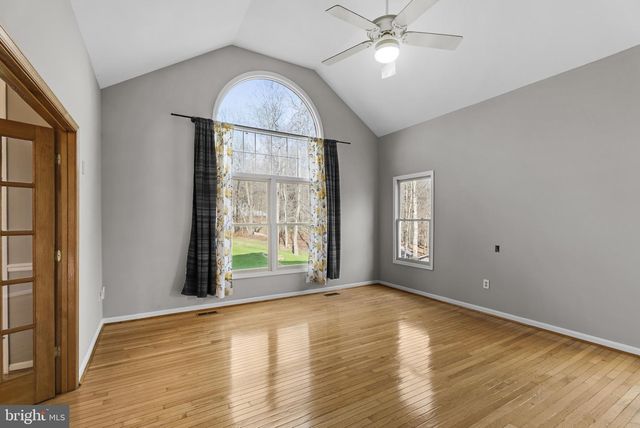 13 BRIAN DANIEL CT, Reisterstown, MD 21136