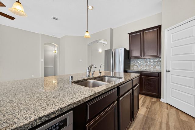 17914 Logans Pine Drive, Tomball, TX 77377