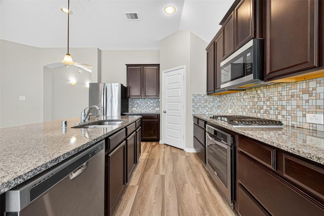 17914 Logans Pine Drive, Tomball, TX 77377