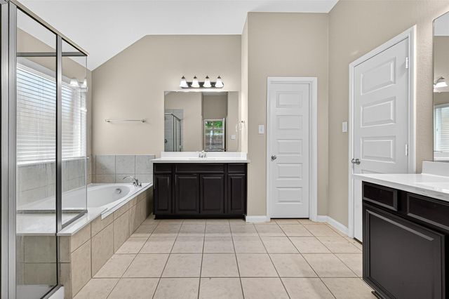 17914 Logans Pine Drive, Tomball, TX 77377